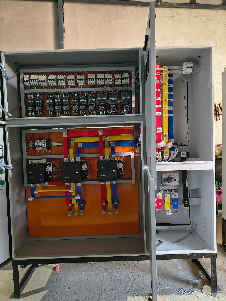 Heavy-Duty Motor Control Center (MCC) Busbar Module